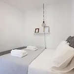 Downtown Flat - Metro And Tram28 Appartement