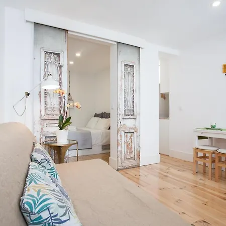 Downtown Flat - Metro And Tram28 * Lissabon