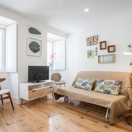 Downtown Flat - Metro And Tram28