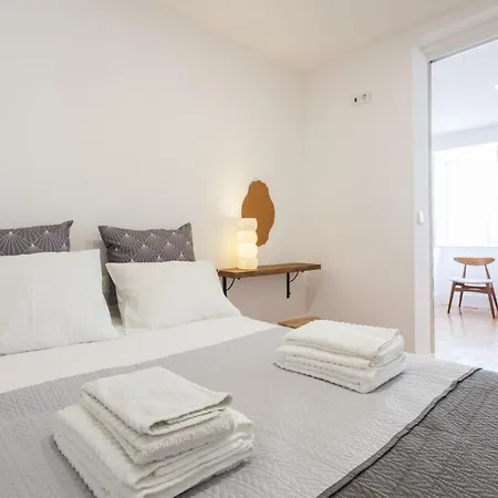 Appartement Downtown Flat - Metro And Tram28 Lissabon
