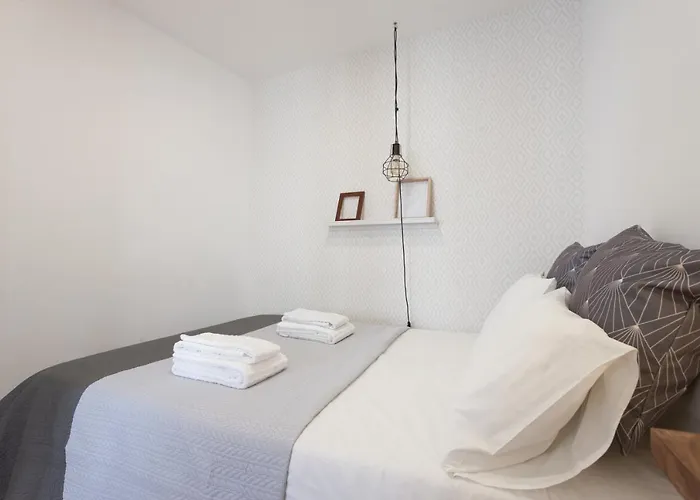 Downtown Flat - Metro And Tram28 Appartamento