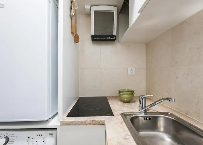 Appartamento Downtown Flat - Metro And Tram28 *