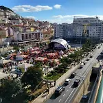 Downtown Flat - Metro And Tram28 Διαμέρισμα *